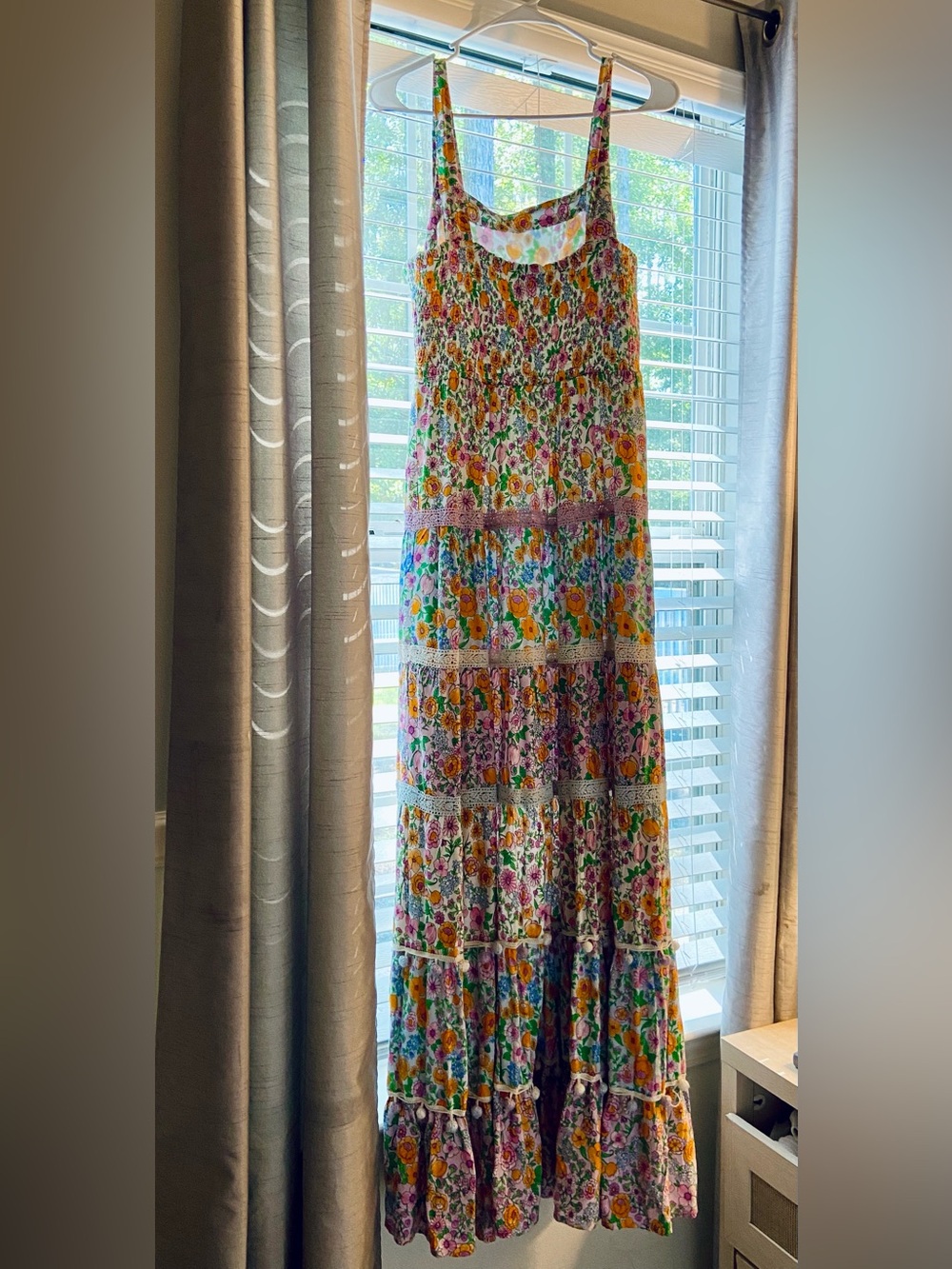 Crown & Ivy dress - Picture 3 of 4
